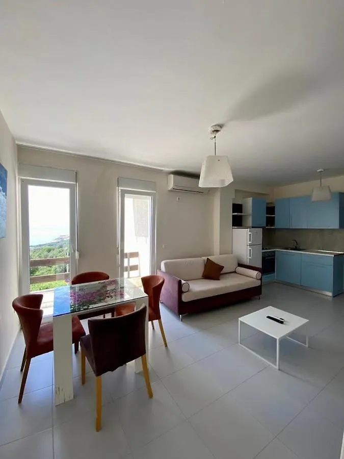 Apartahotel The Olives Terrace Residences Dhërmi Albania