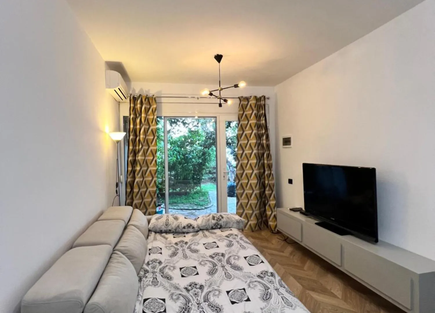 Aparthotel The Olives Terrace Residences Dhermi
