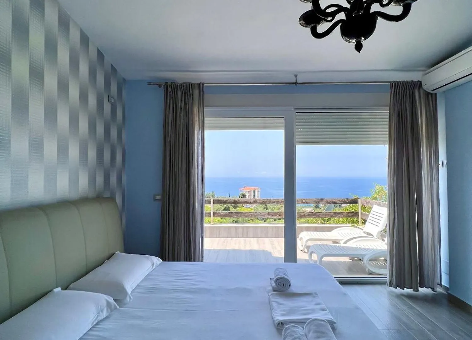 Aparthotel The Olives Terrace Residences Dhermi Albania